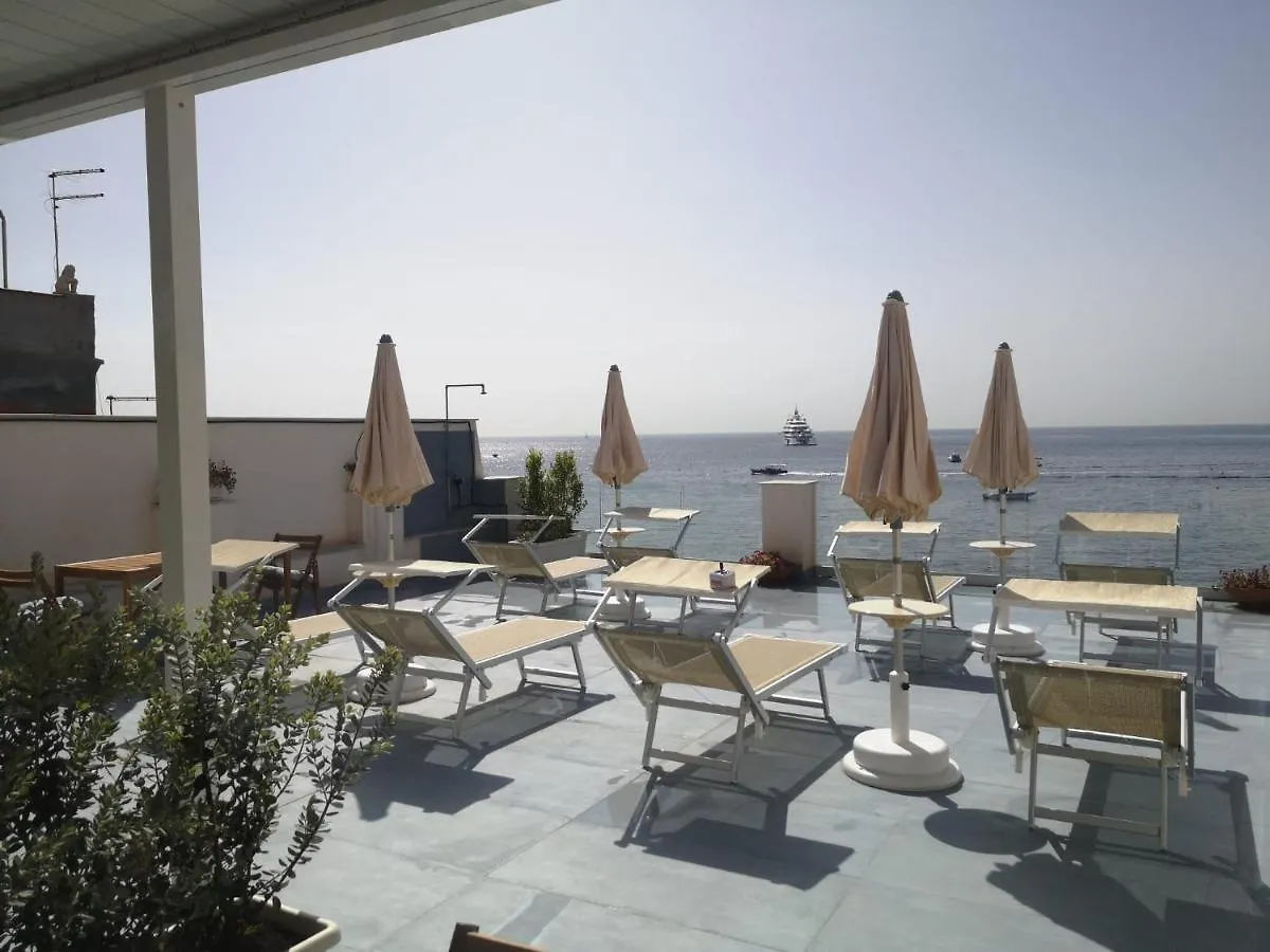 Guest house Tulla'S Hotel Giardini Naxos