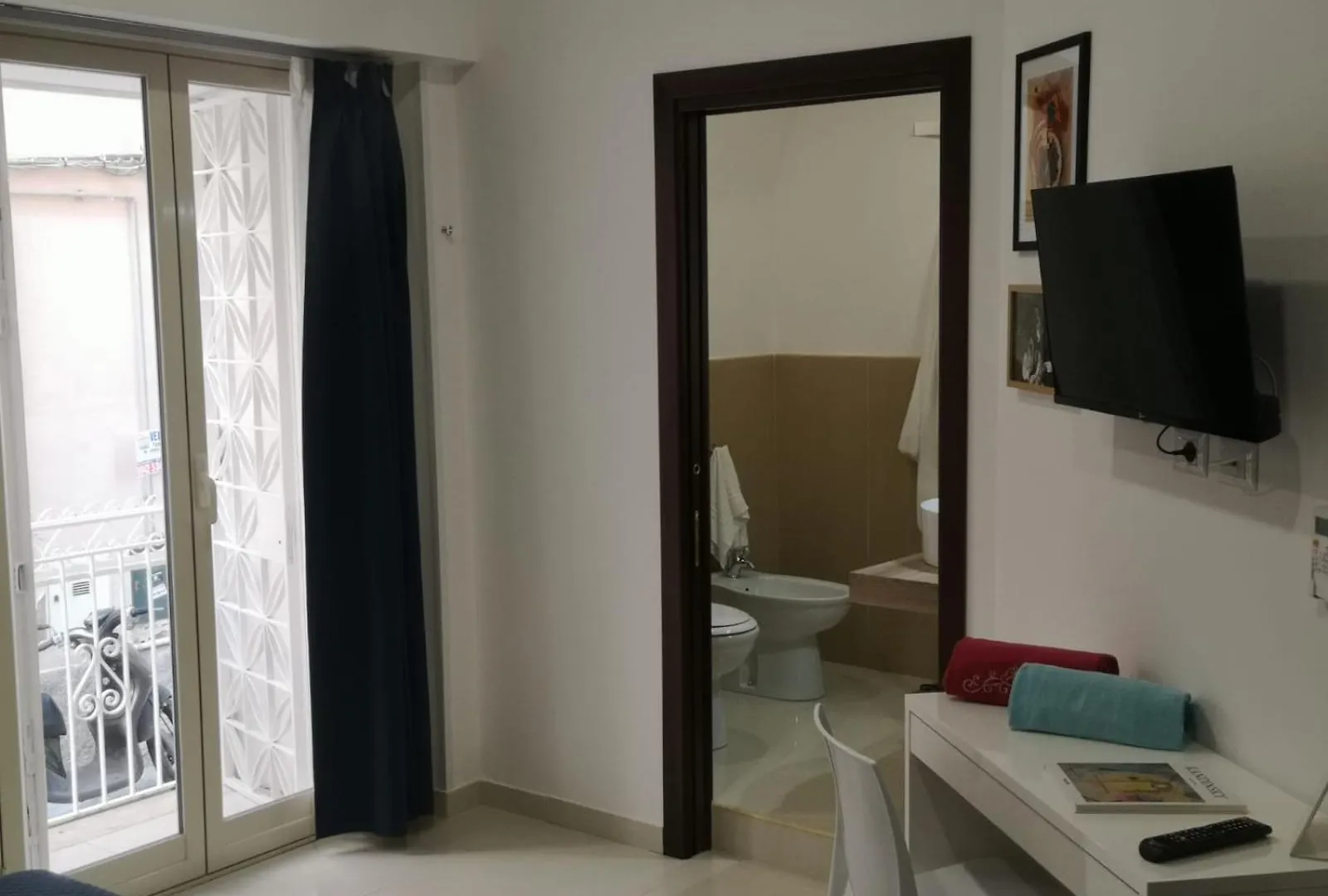 Tulla'S Hotel Giardini Naxos Guest house